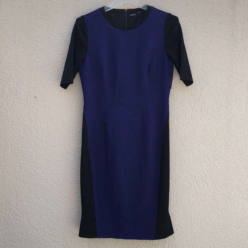 Like new! - ELIE TAHARI Ruffle Back MIDI Dress